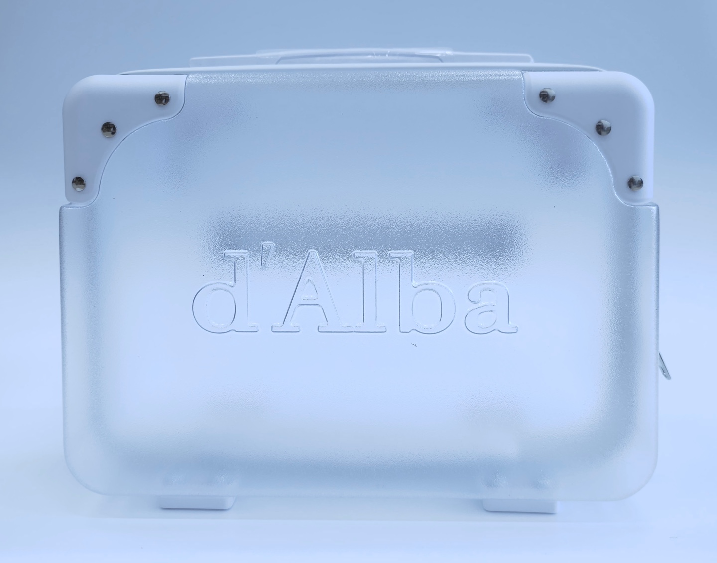 순수 모던한 브랜드 이미지를 강조한, 화이트 투명 레디백