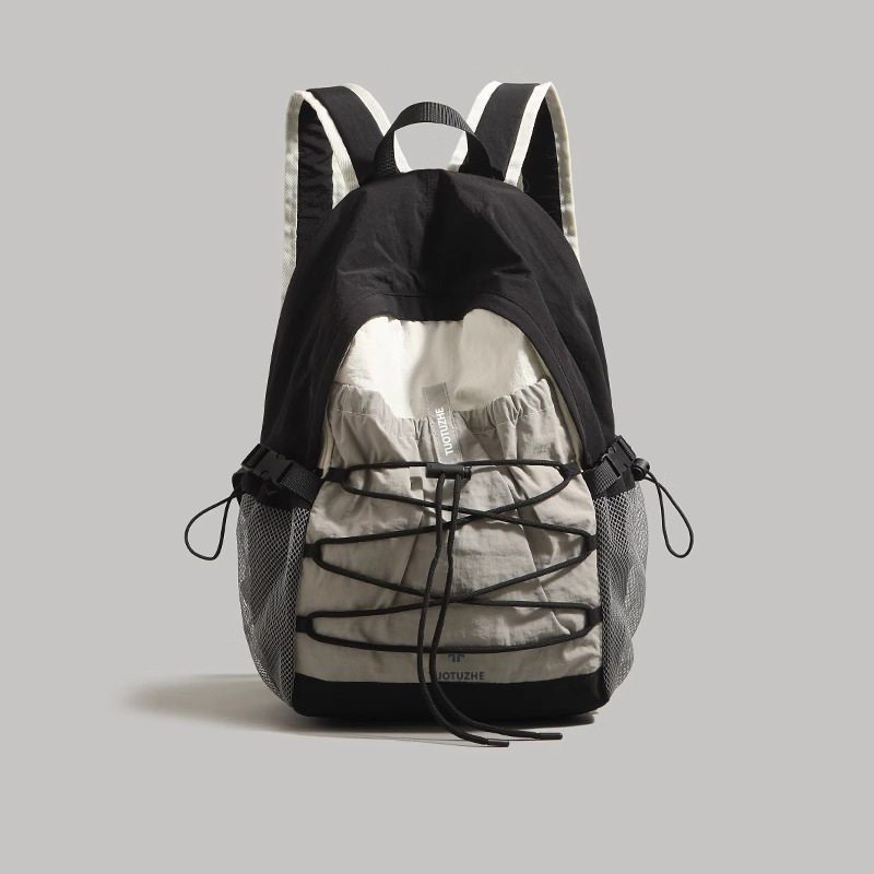 여성 등산 백팩 제작 가이드, 기업 산행 행사 굿즈 기획 포인트 7 Womens Multi day Hiking Backpack 1